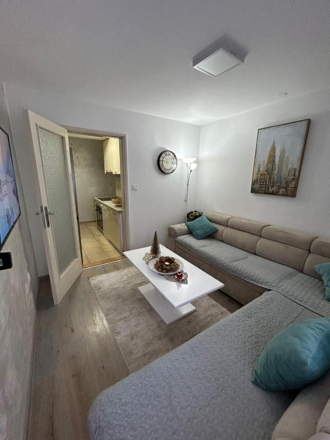 Ksenija Apartment Budva